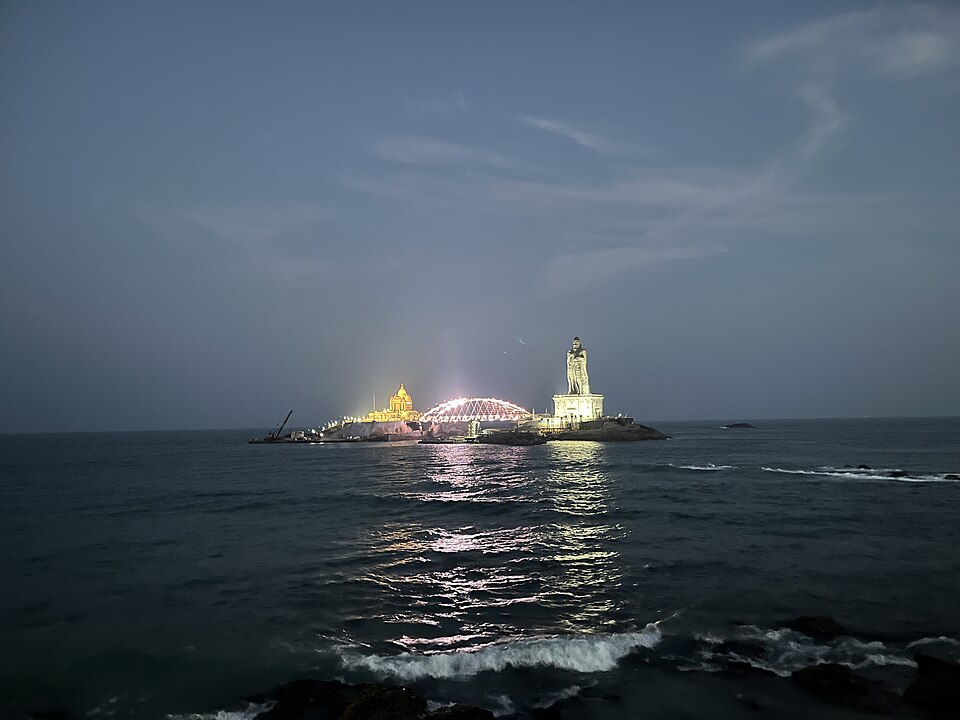 kanyakumari glass bridge lit up at night